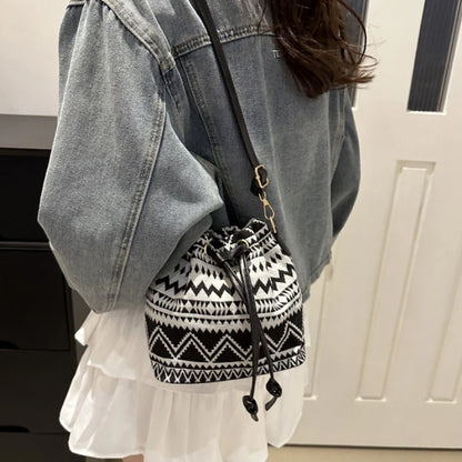 Floral Drawstring Bucket Bag for Women – Boho Crossbody Purse