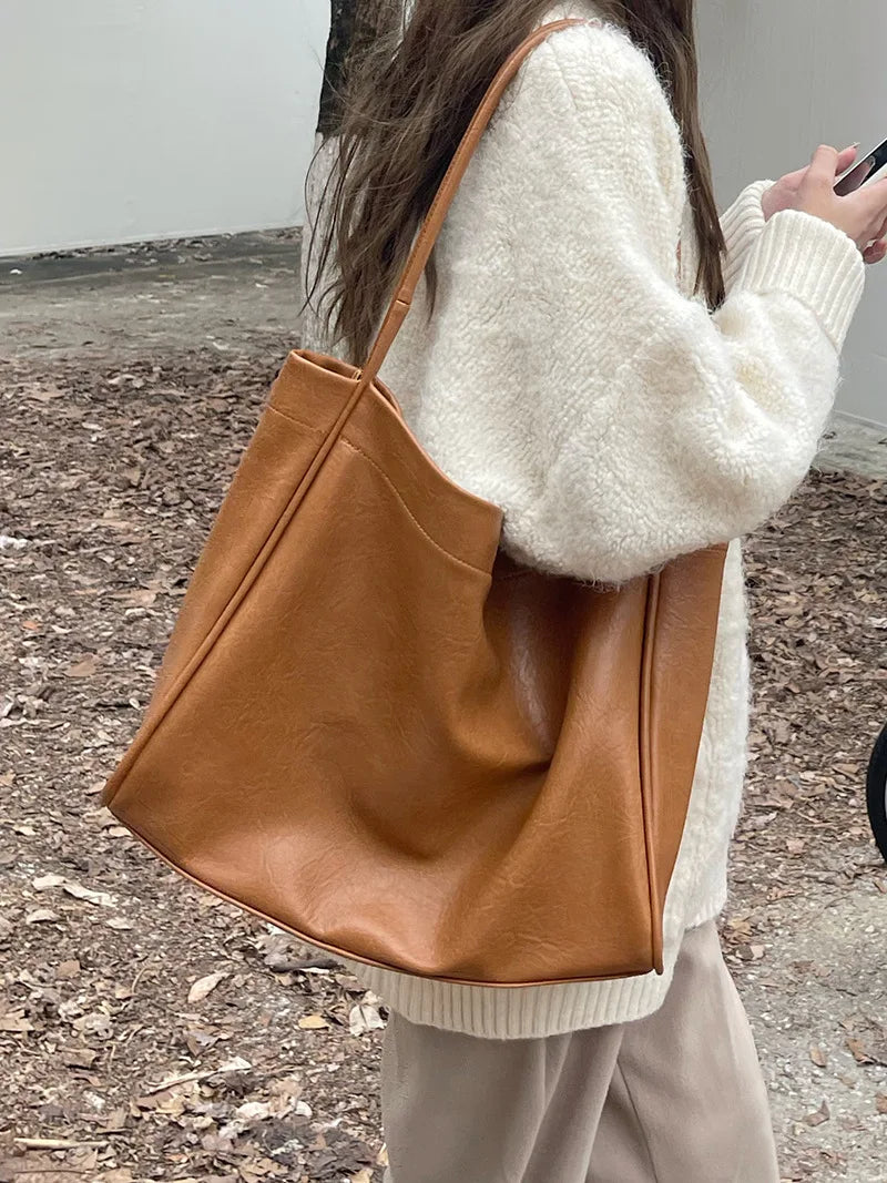 Large-Capacity Women S Casual Soft Leather Crossbody Commuter Single-Shoulder Bag Tote - Soft