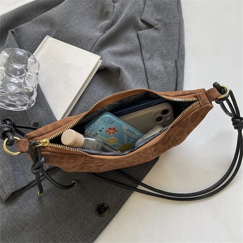 Croissant Shape Crossbody Bag for Women – Casual Shoulder Bag