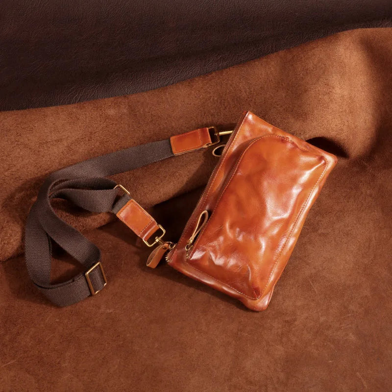 Plant Tanned Pleated Mobile Phone Containing Leather Cowhide Breast Bag Man Retro Motorcycle Sling