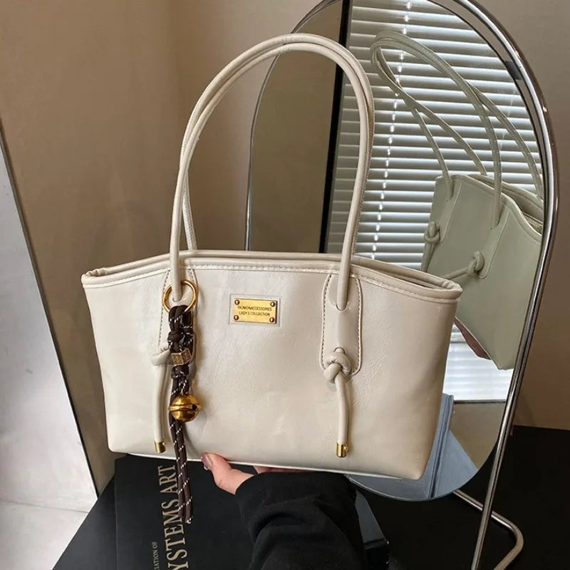 Large Capacity Tote Bag – Retro Soft Leather Shoulder Bag