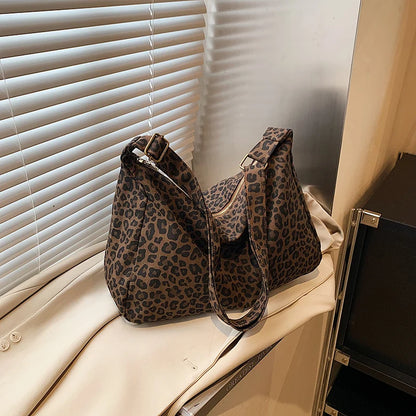 Trendy Casual Soft Textile Women S Shoulder Bag Large Capacity Leopard Print Female Retro Crossbody