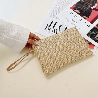 Straw Woven Clutch Bag – Minimalist Boho Wristlet for Women