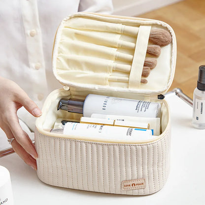 Cake Makeup Bag Pu Leather Large-Capacity Waterproof Storage Hand-Held Cosmetics Organization