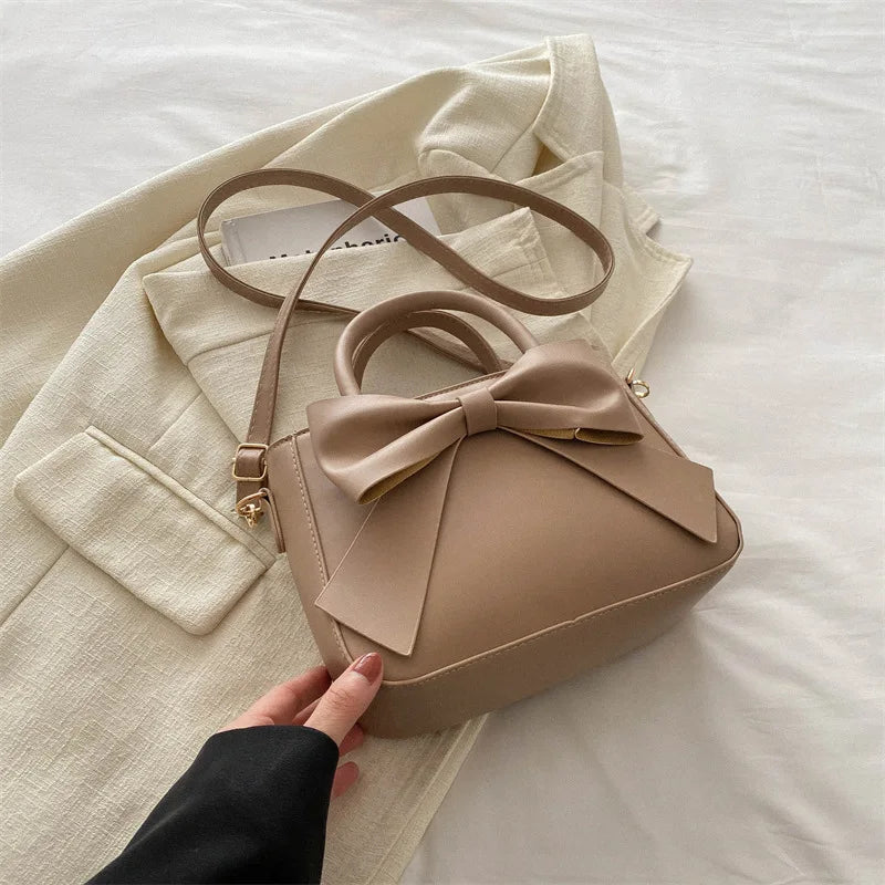 Bow Crossbody Bag – Elegant Handbag with Detachable Strap