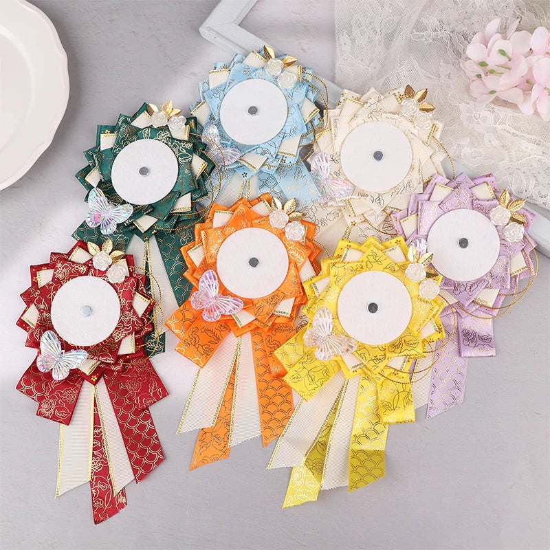 Itabag Ribbon Flower Badge Stand – Anime Pin Display Decoration