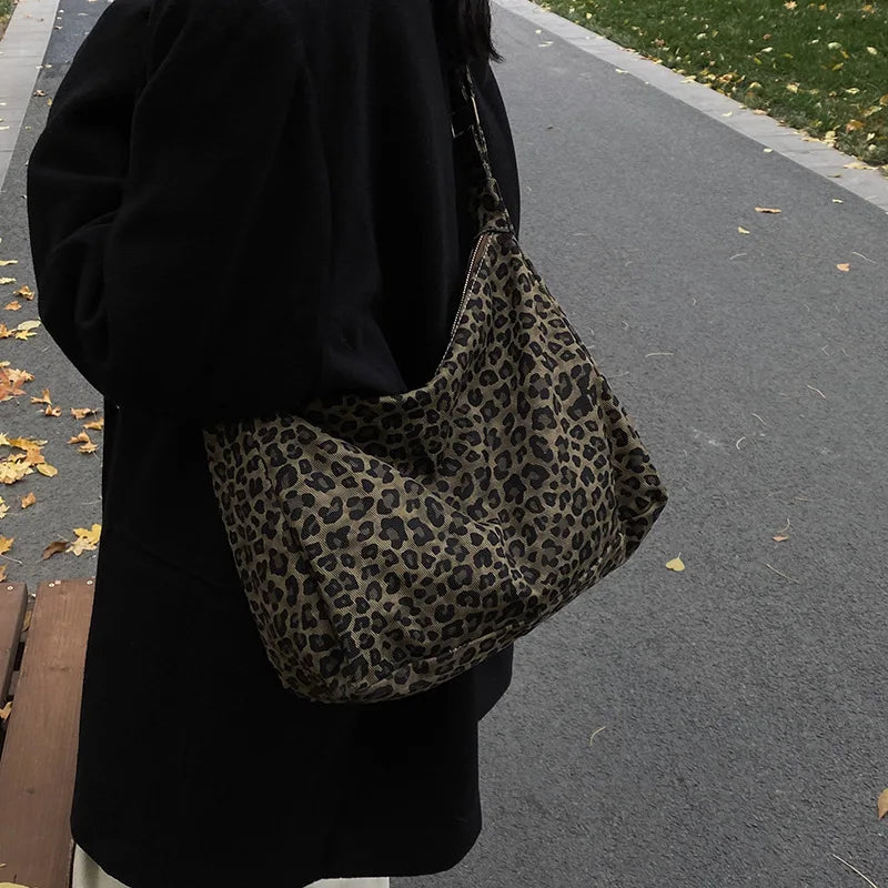 Chic Leopard Print Hobo Bag Soft Tote Shoulder Bags Adjustable Strap - Soft