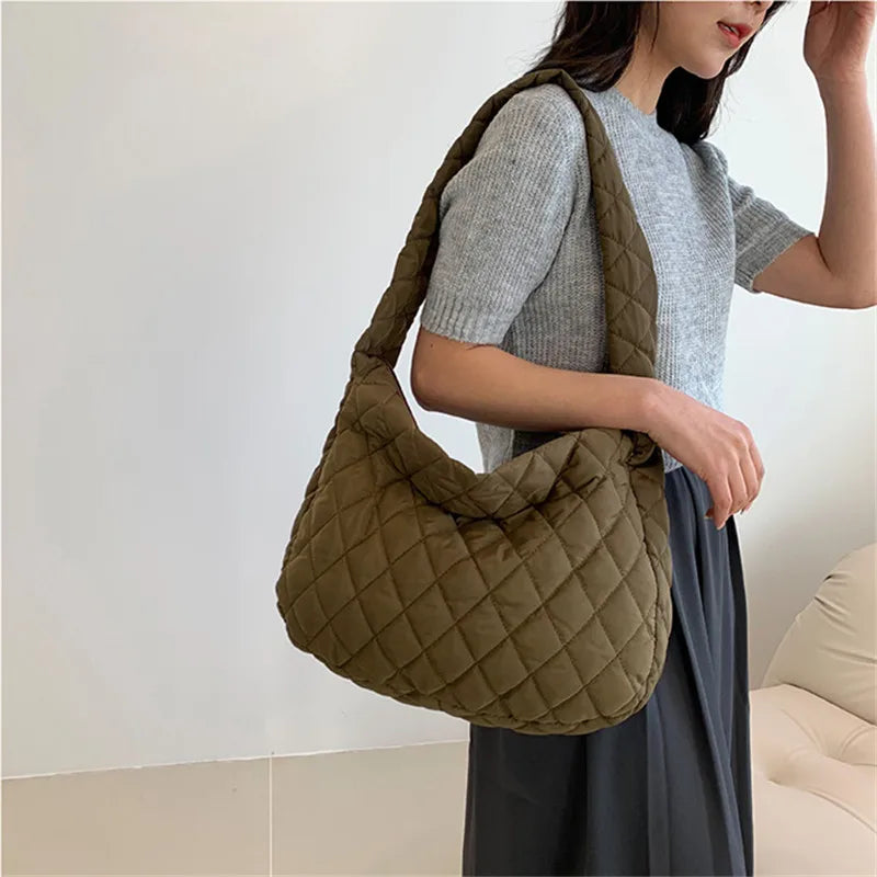 Quilted Hobo Bag – Slouchy Diamond Stitch Shoulder & Crossbody