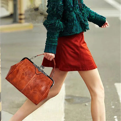 Vintage Kiss-Lock Handbag – Leather Crossbody Tote for Women