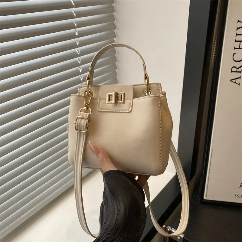 Stylish Banquet Leopard Print Crossbody Bag Vintage Chic Tote Retro Buckle Handbag Underarm Shoulder