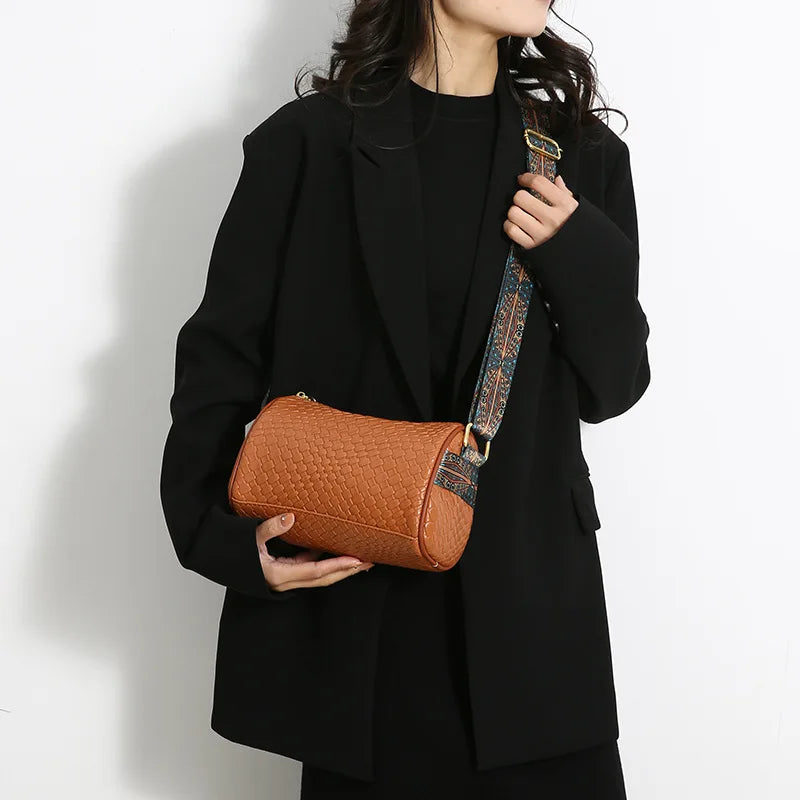 Single Shoulder Armpit Bag Stylish Woven Woman Retro Simple Versatile Commuter Large-Capacity