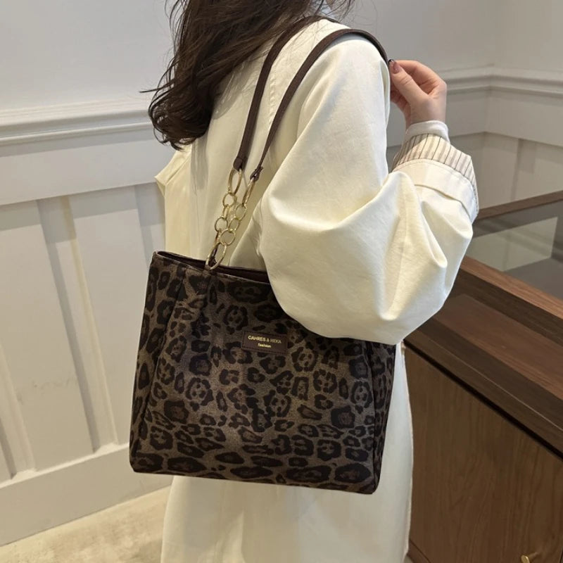 Large Capacity Underarm Bag Leather Handles Women S Commuter Office Shoulder Bags