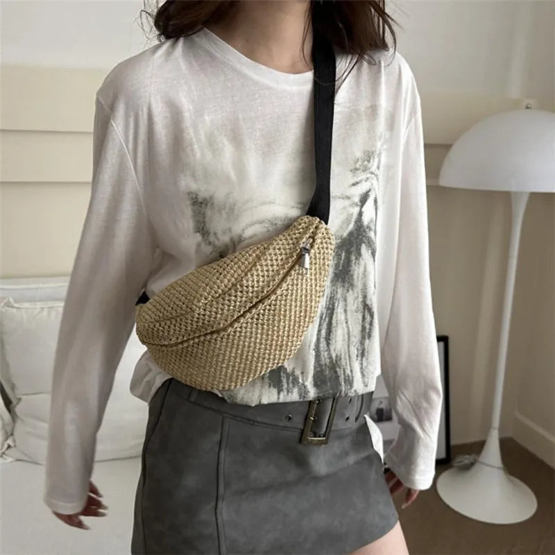 Straw Crossbody Bag for Women – Boho Woven Shoulder Bag with Adjustable Straps
