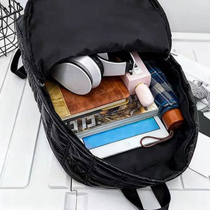 Quilted Metallic Backpack – Multi-Compartment Shiny Daypack for Women