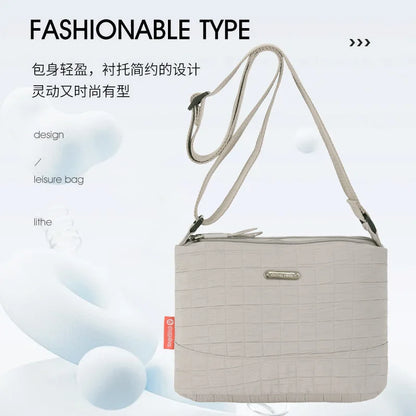 Large capacity ladies casual light travel nylon pleated wear-resistant shoulder crossbody bag