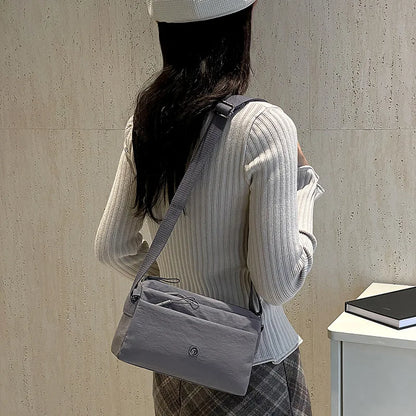 Lightweight Nylon Crossbody Bag – Multi-Pocket Shoulder Bag