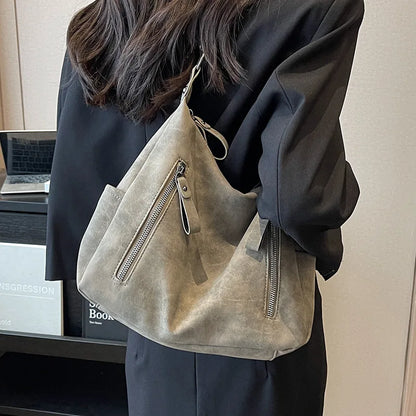 Soft Leather Hobo Bag – Multi-Zipper Shoulder & Crossbody Tote