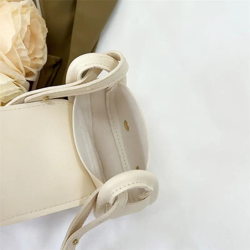 Mini Saddle Crossbody Bag for Women – Vintage Style