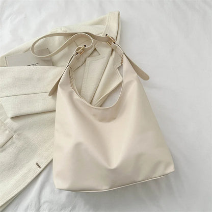 Sleek Black Leather Shoulder Underarm Bag Minimalist Spacious Perfect Everyday Casual Chic Outfits