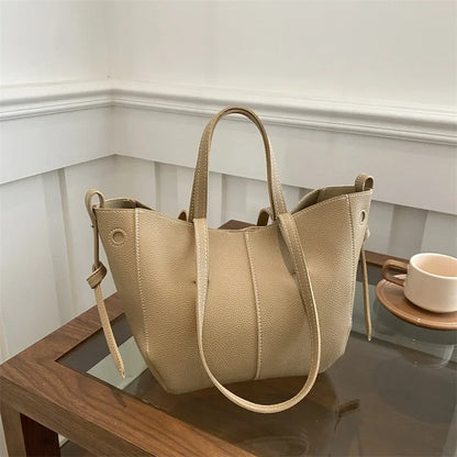Stylish Casual Tote Bag Large Capacity Pu Leather Handbag Women Wing Bag Commuting Shoulder Armpit