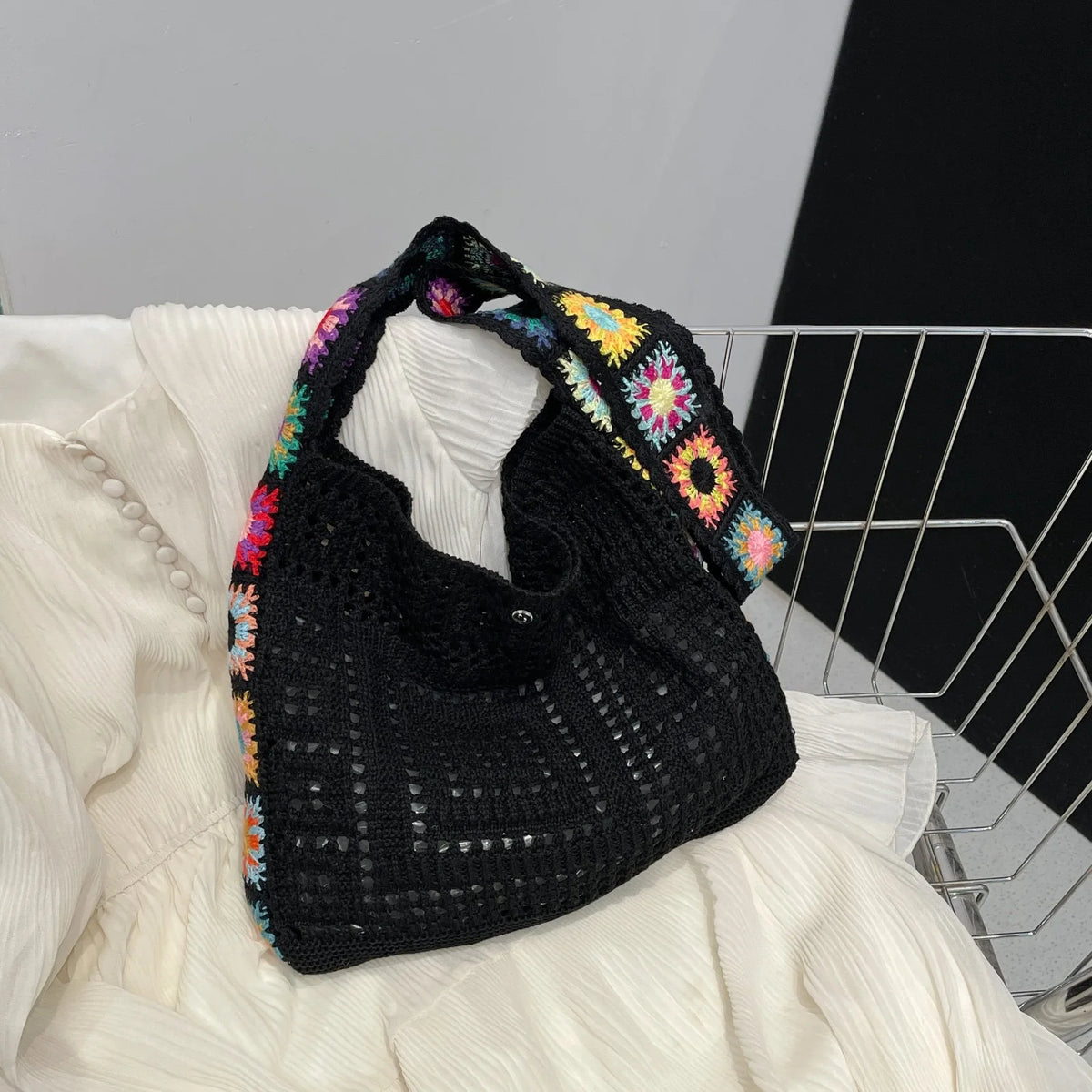 Crochet Floral Crossbody Bag – Hollow-Out Shoulder Bag