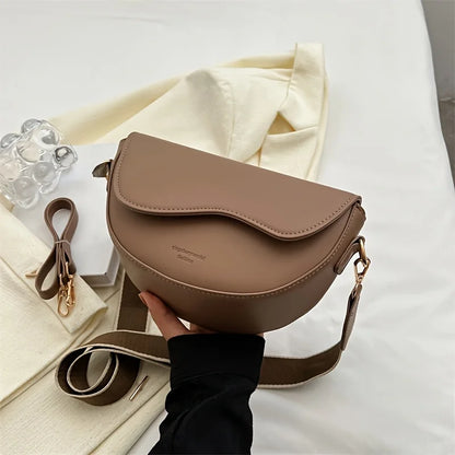 Crossbody Saddle Bag – Minimalist Vegan Leather Shoulder Purse