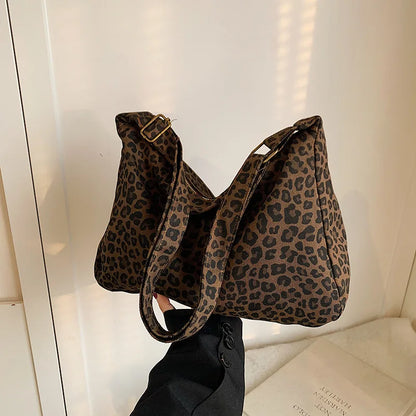 Chic Leopard Print Hobo Bag Soft Tote Shoulder Bags Adjustable Strap - Soft