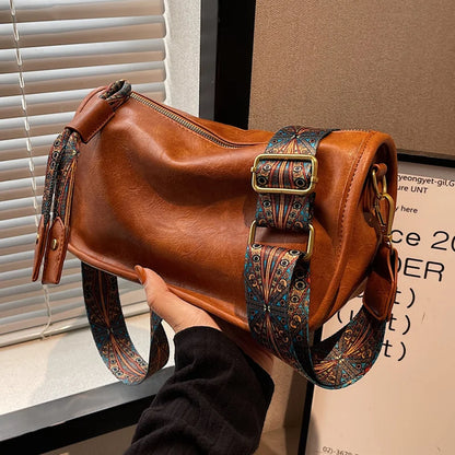 Crossbody Bag with Wide Graphic Strap – Women's Shoulder Bag