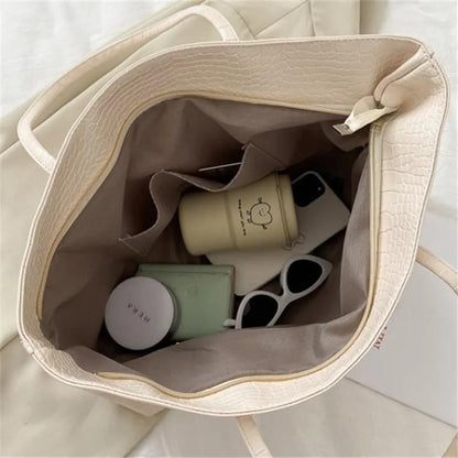 Large Capacity Tote Bag for Women – Croc-Embossed Shoulder Handbag