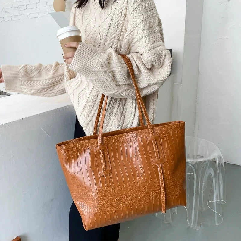 Large Capacity Tote Bag for Women – Croc-Embossed Shoulder Handbag
