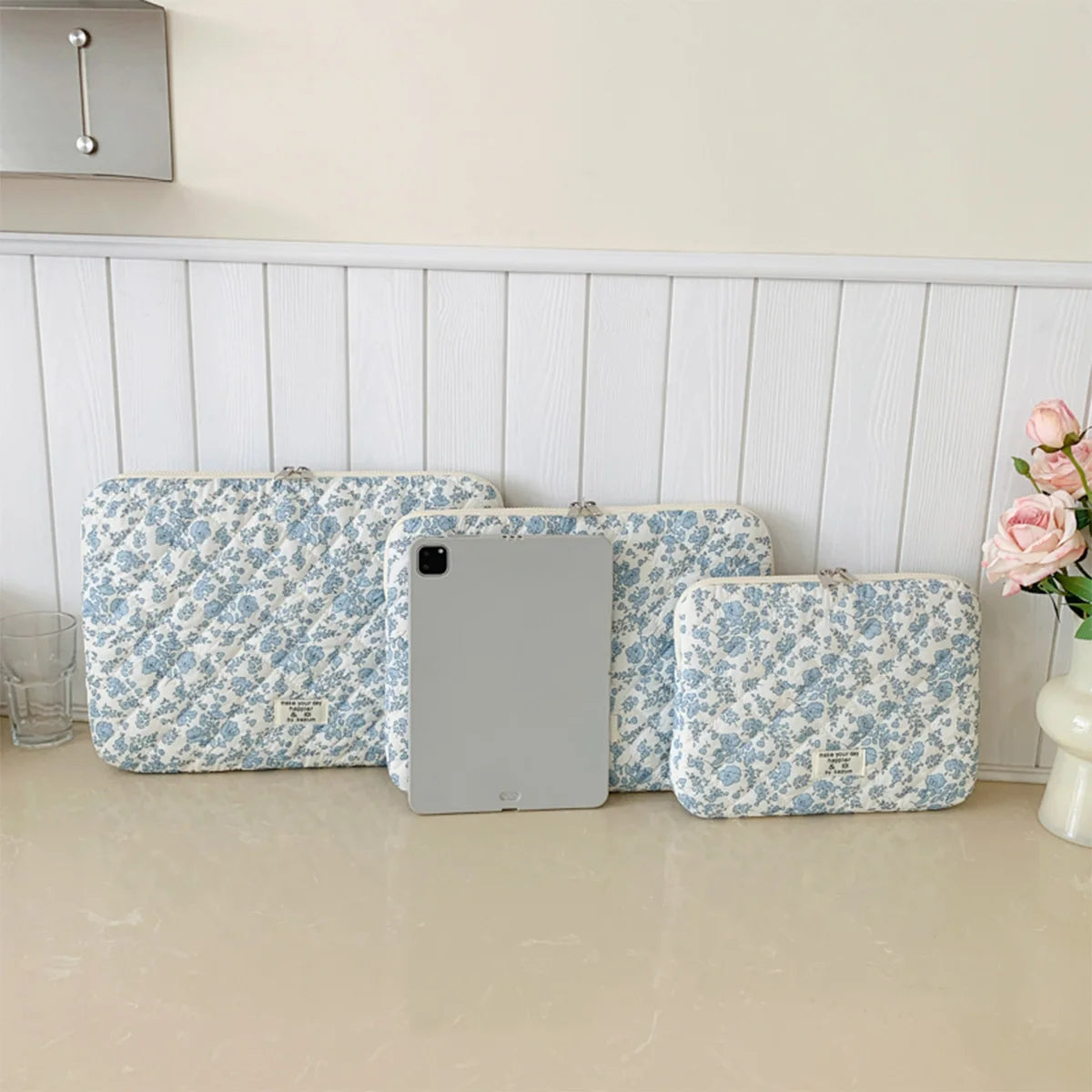 Fashionable Casual Laptop Bag Cute Flowers Print Women Clutches Portable Lightweight Storage School