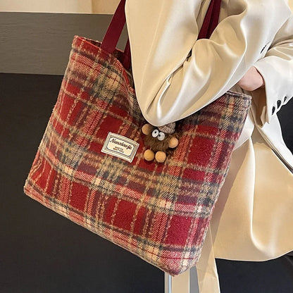 Plaid Wool Tote Bag – Spacious Vintage Shoulder Handbag