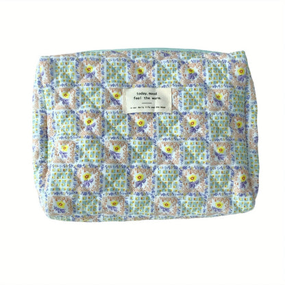 Colorful Aesthetic Makeup Bag – Quilted Zipper Cosmetic Pouch
