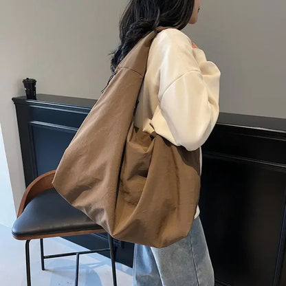 Women's Nylon Tote Bag – Casual Shoulder Bag with Zipper