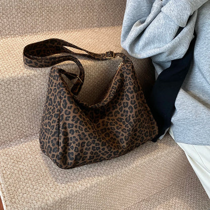 Trendy Casual Soft Textile Women S Shoulder Bag Large Capacity Leopard Print Female Retro Crossbody