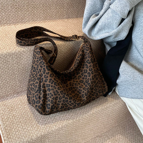 Trendy Casual Soft Textile Women S Shoulder Bag Large Capacity Leopard Print Female Retro Crossbody