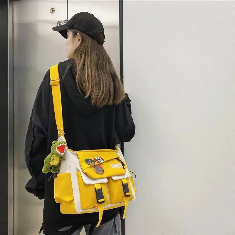 Waterproof Canvas Messenger Bag – Multi-Pocket Crossbody