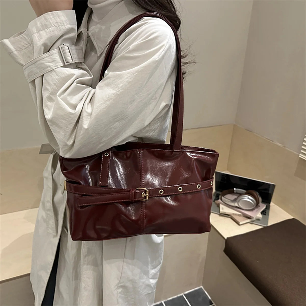 Trendy Simple Women Shoulder Bag Solid Color Soft Pu Leather Tote Large Capacity Handbag Commute