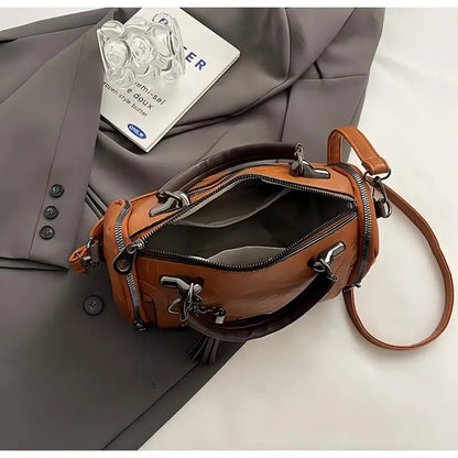 Homefish Large Capacity Shoulder Bag Women Tassel Decoration Detachable Chain Boston Handbag