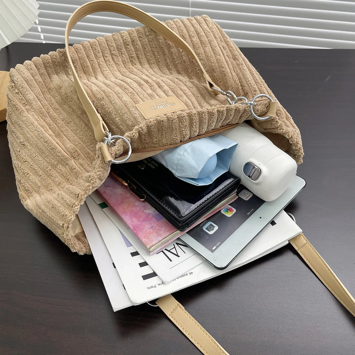 Large Capacity Chic Chain Underarm Bags Woman Corduroy Tote Bag Versatile Handbag Women Shoulder