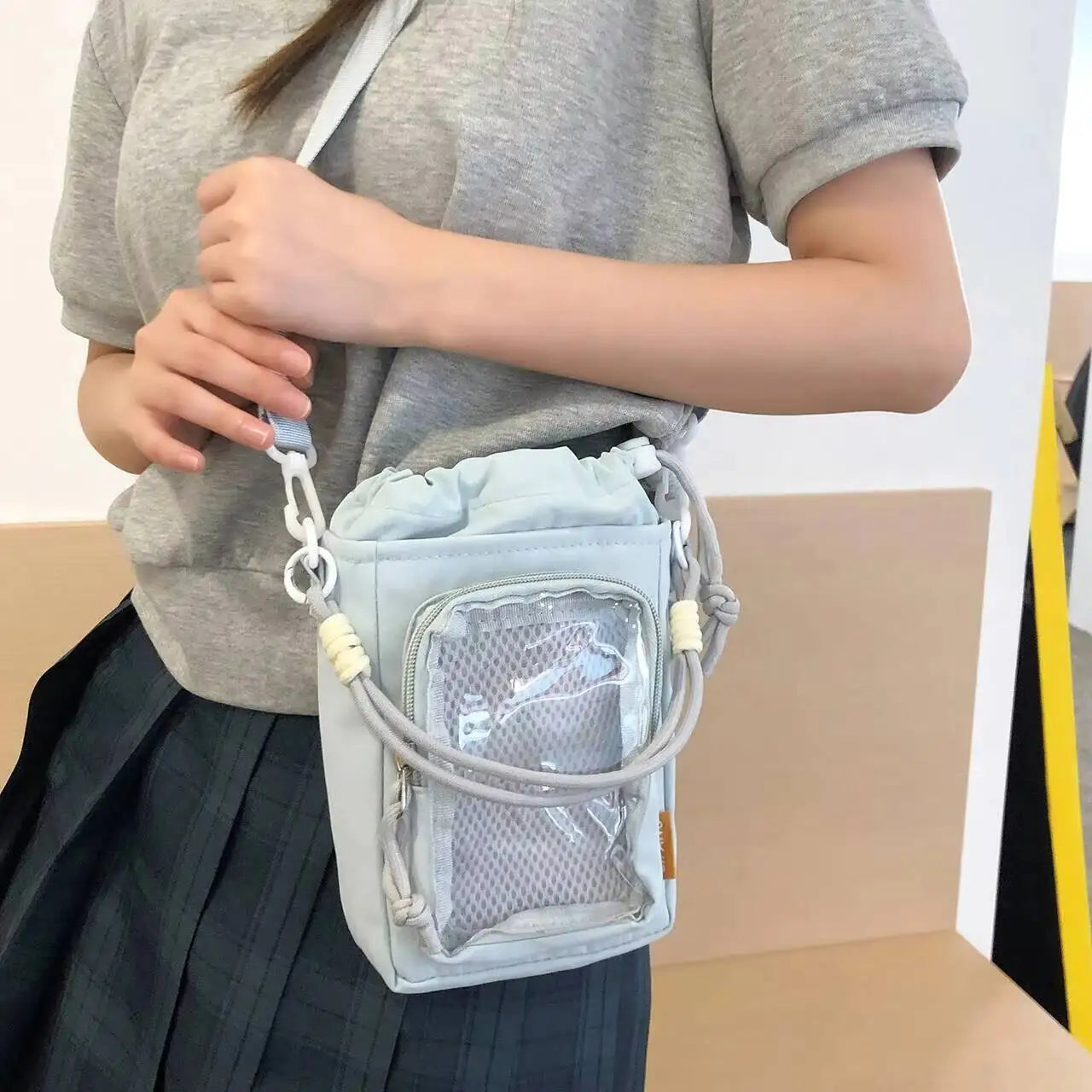 Water Bottle Crossbody Bag – Drawstring Shoulder Bag with Clear Pocket