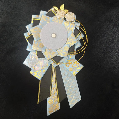Itabag Ribbon Flower Badge Stand – Anime Pin Display Decoration