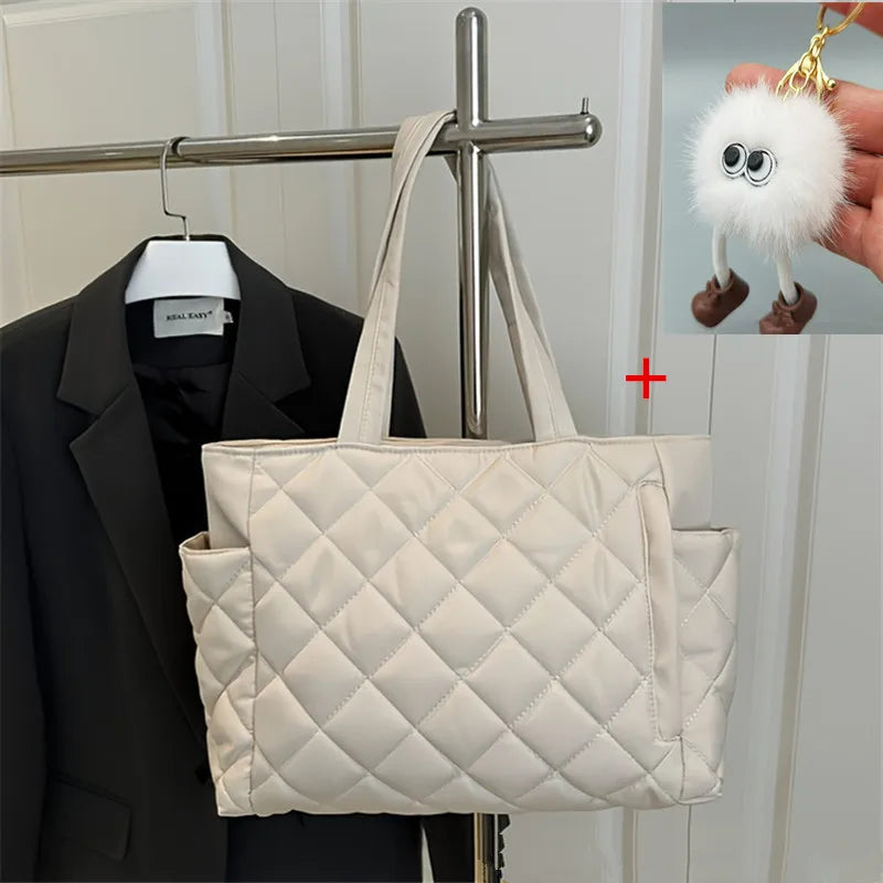 Quilted Tote Bag for Women – Large Capacity Shoulder Handbag