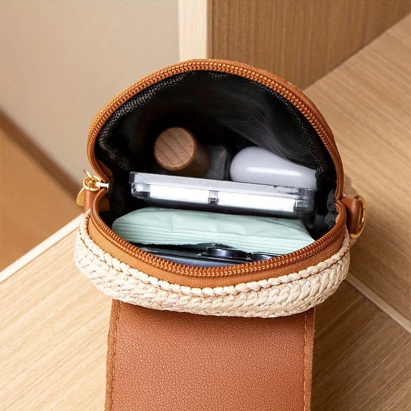 Mini Crossbody Phone Bag for Women – Cute Straw & Leather Boho Purse