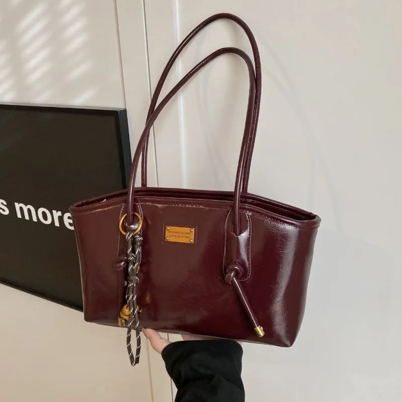Large Capacity Tote Bag – Retro Soft Leather Shoulder Bag