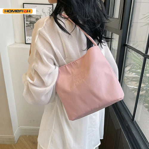 Embroidered Nylon Bucket Bag Japanese Style Commuter Single Shoulder Bag