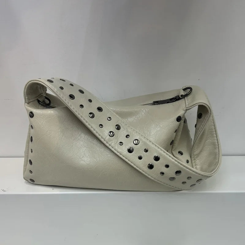 Motorcycle Style Shoulder Bags Rivet Soft Leather Womens Bag Large Capacity Casual Shouder Crossbody