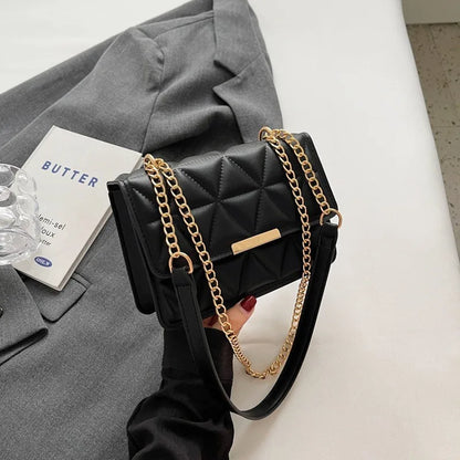Quilted Chain Crossbody Bag – Small Square Shoulder Purse
