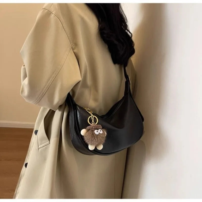 Faux Leather Crescent Crossbody Bag – Women's Casual Shoulder Bag