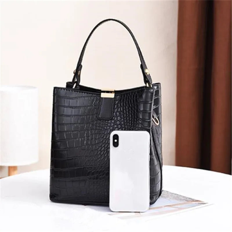 Crocodile Leather Bucket Bag – Large Capacity Shoulder & Crossbody Tote